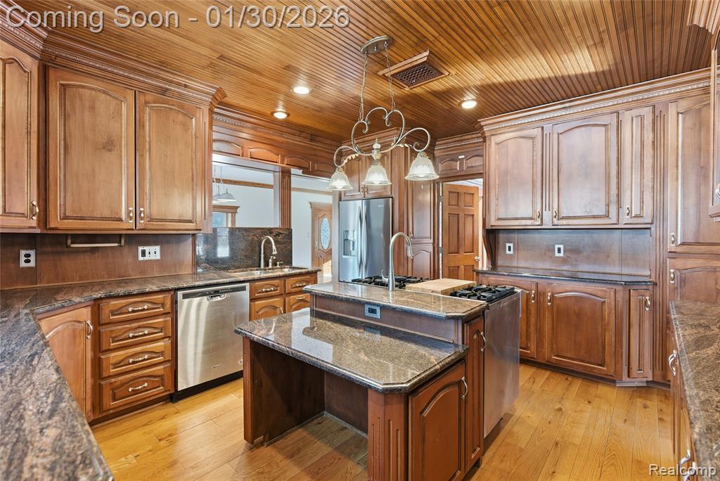1684 West Leonard Road Leonard, MI 48367 - Photo 16 of 53 Gallery Image 16