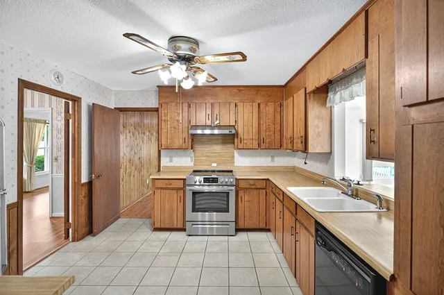 $498,800 | 304 Arcadia Drive, Anderson, SC 29621