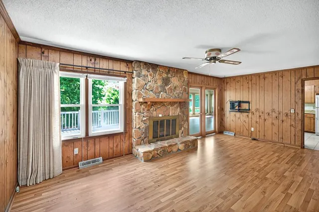 $498,800 | 304 Arcadia Drive, Anderson, SC 29621