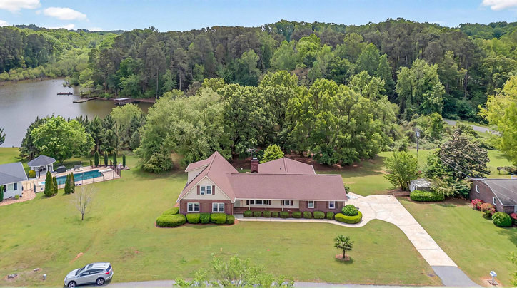 304 Arcadia Drive Anderson, SC 29621 - Photo 38 of 41 Large lot on the lake