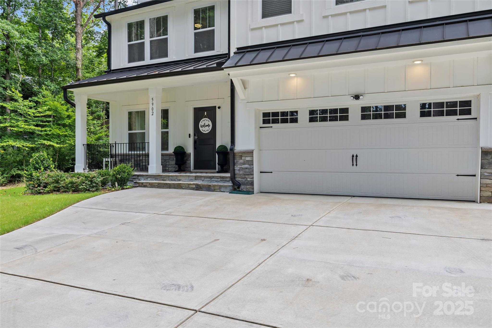 5902 Beatties Ford Road Charlotte, NC 28216 - Photo 4 of 48 front view of a building