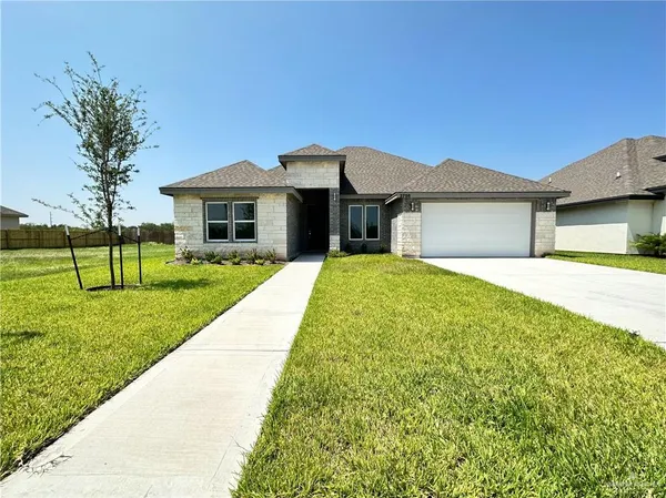 $2,600 | 2708 Kilgore Avenue, McAllen, TX 78504