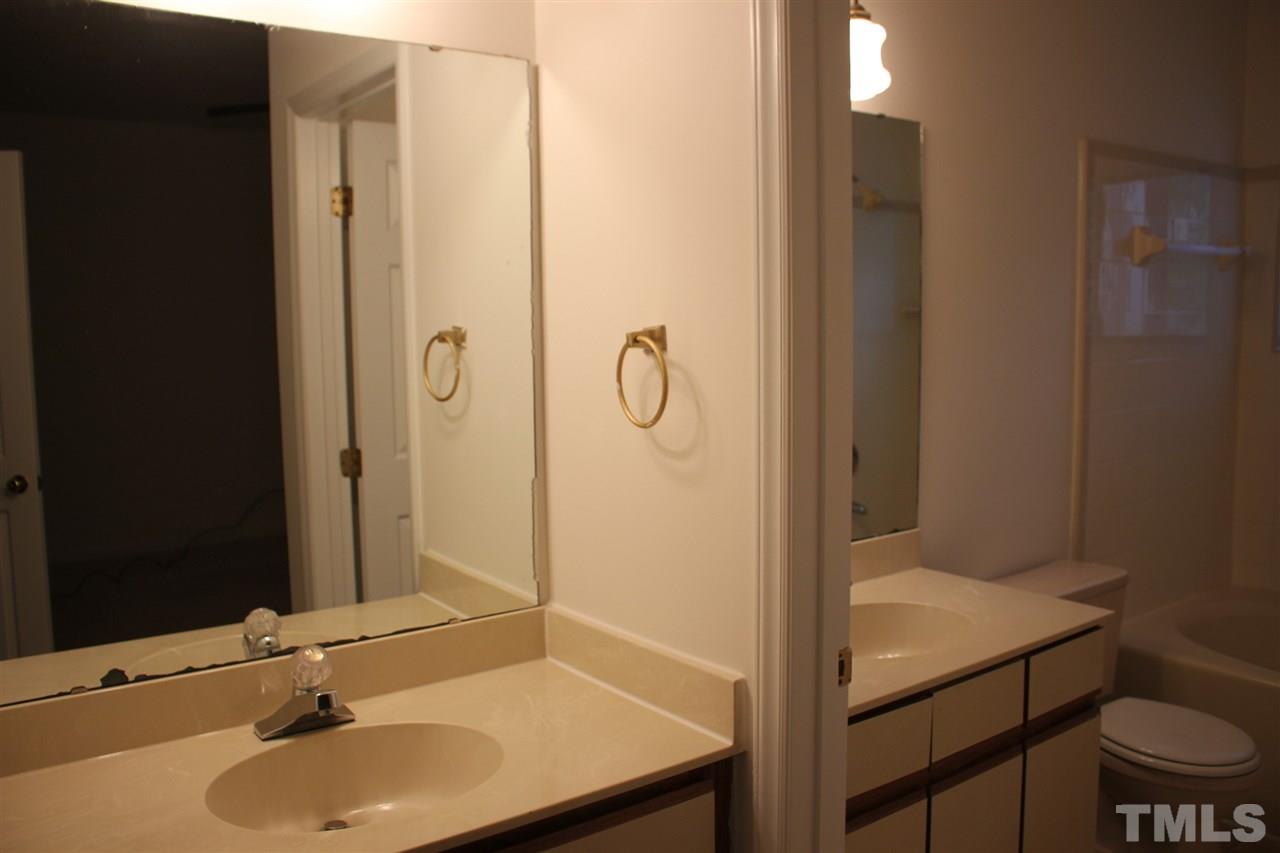 6120 Sunpointe Drive, Unit 201 Raleigh, NC 27606 - Photo 12 of 14 Gallery Image 12