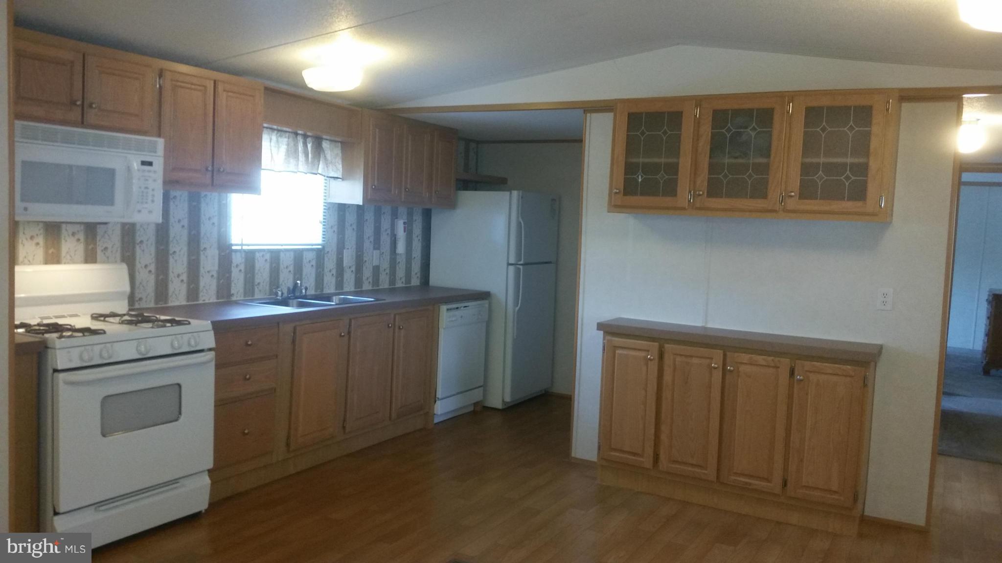 7810 Clark Road, Unit D39 Jessup, MD 20794 - Photo 9 of 29 Kitchen