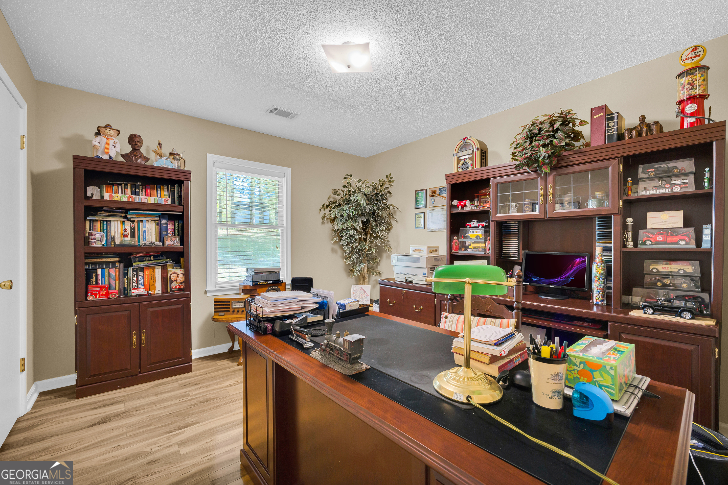 172 Lewis Circle Commerce, GA 30529 - Photo 14 of 29