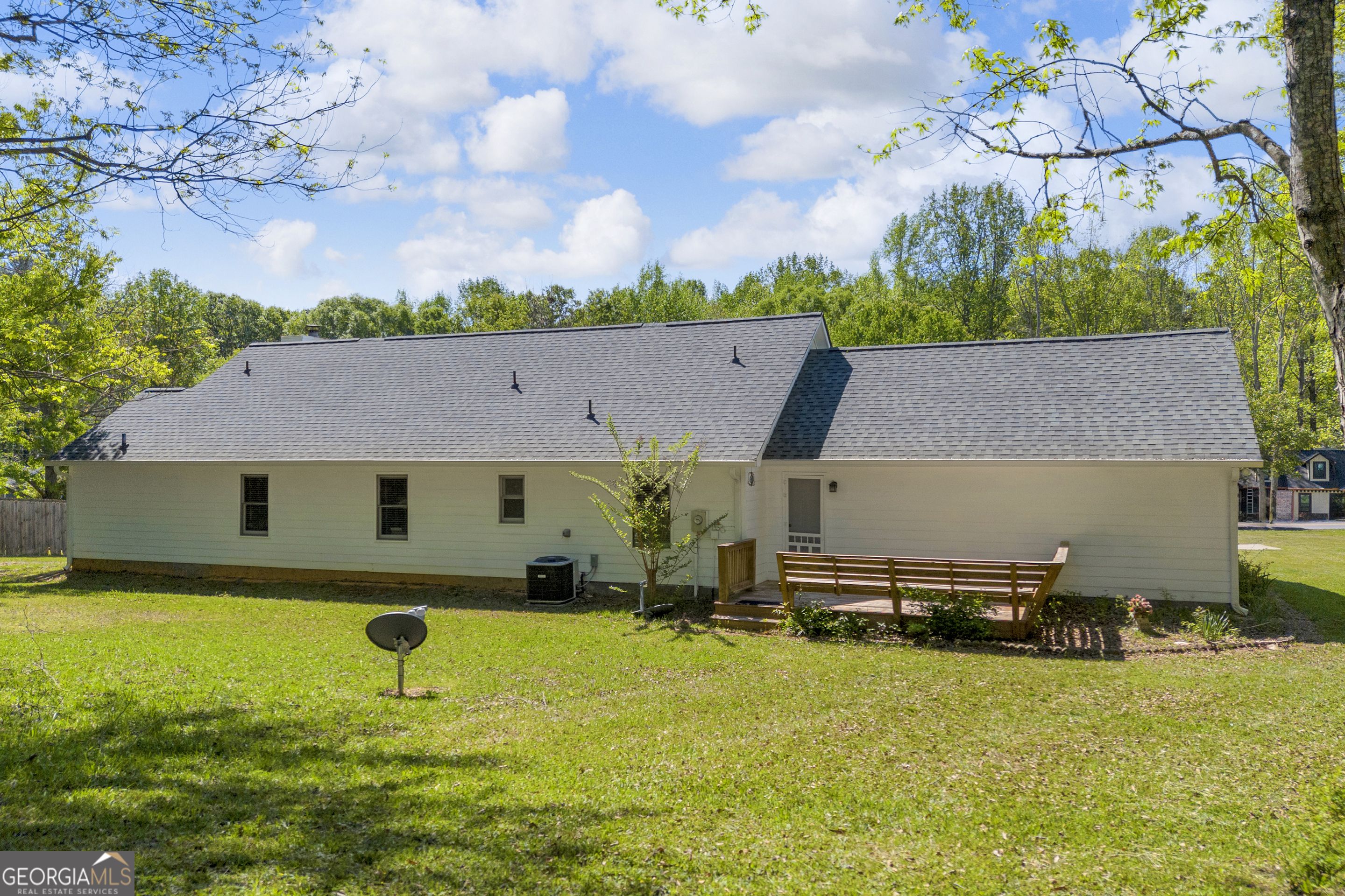 172 Lewis Circle Commerce, GA 30529 - Photo 22 of 29