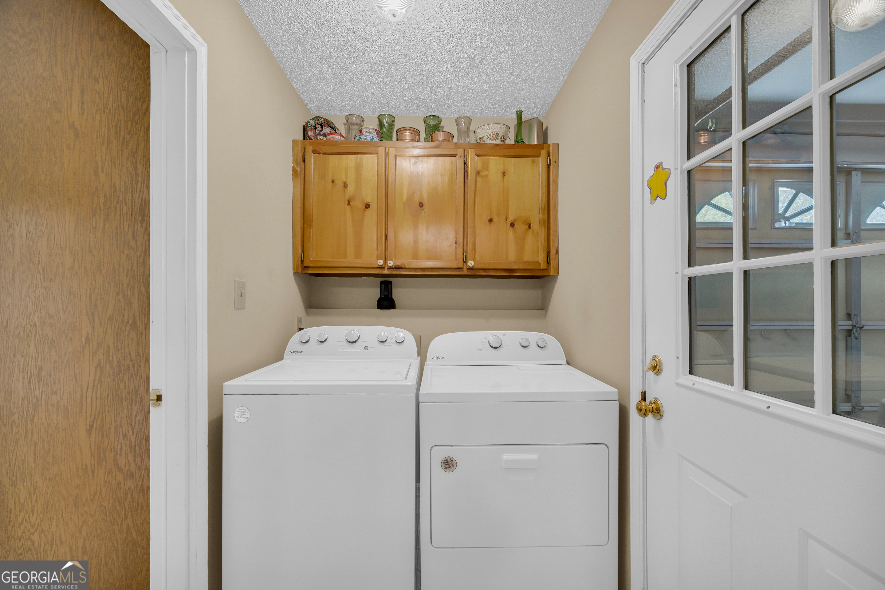 172 Lewis Circle Commerce, GA 30529 - Photo 6 of 29