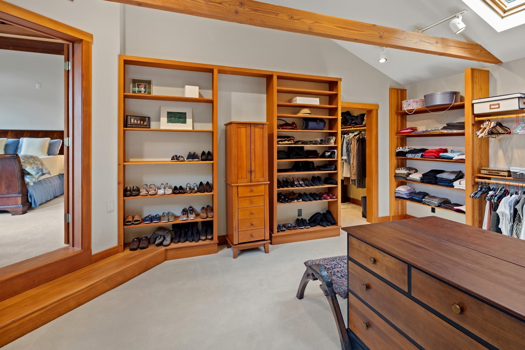 111 Thomas Pasture Road Stowe, VT 05672 - Photo 18 of 39