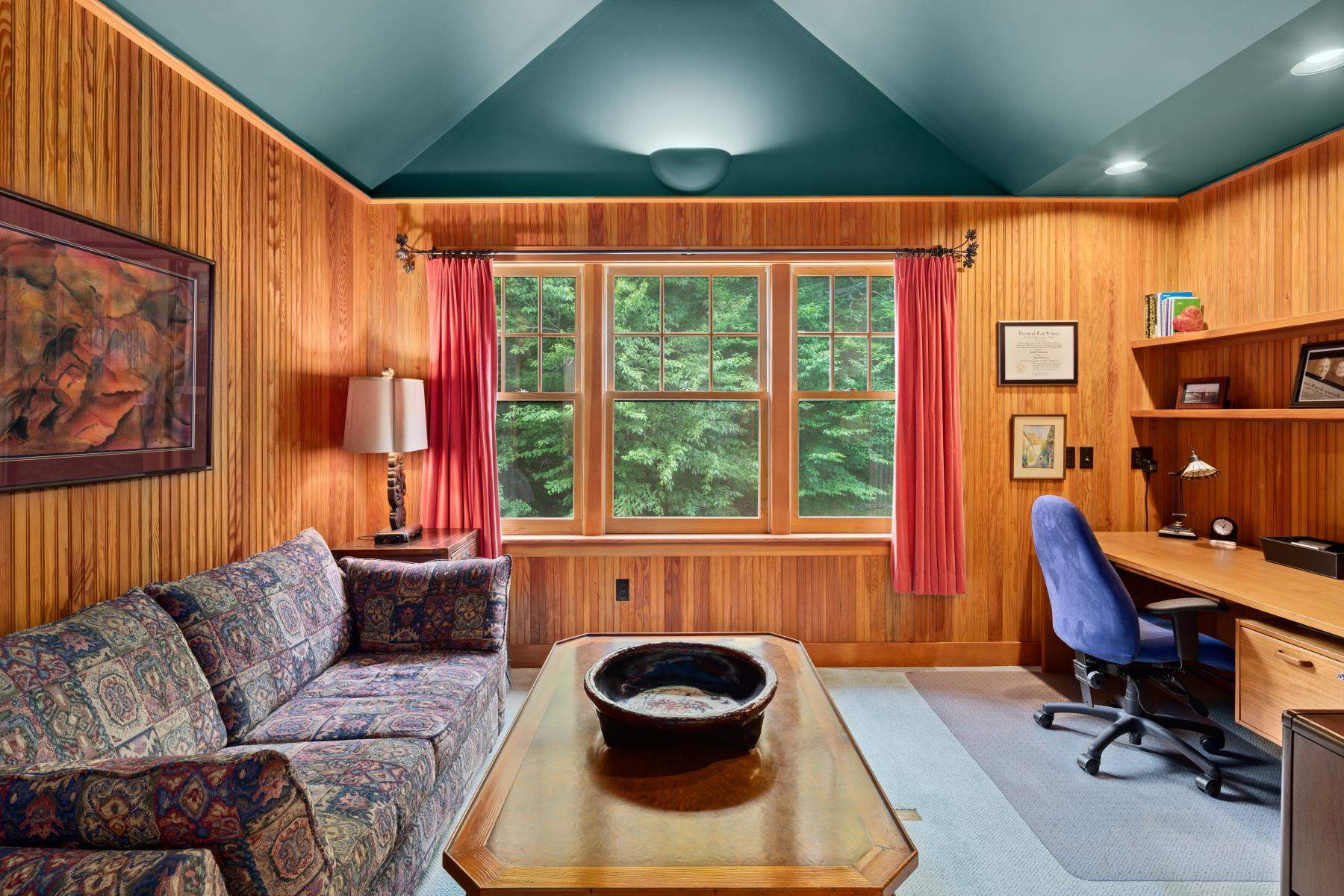 111 Thomas Pasture Road Stowe, VT 05672 - Photo 24 of 39