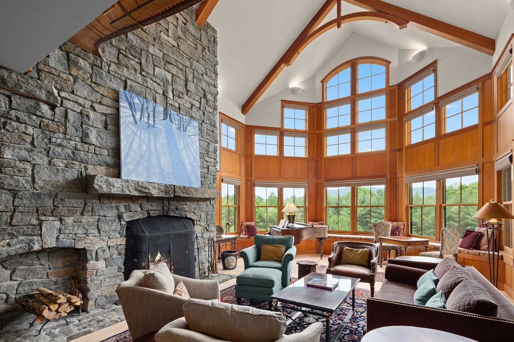 111 Thomas Pasture Road Stowe, VT 05672 - Photo 6 of 39