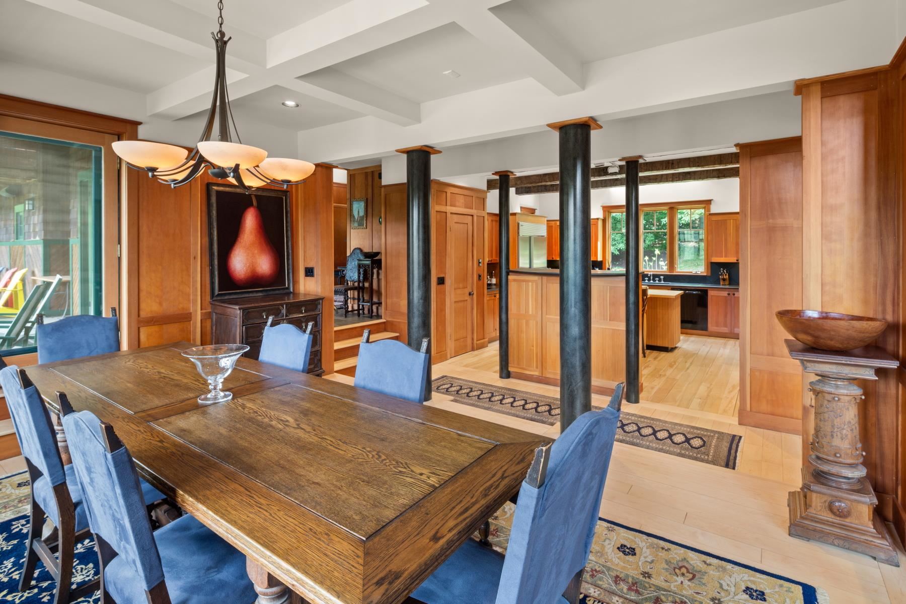 111 Thomas Pasture Road Stowe, VT 05672 - Photo 10 of 39