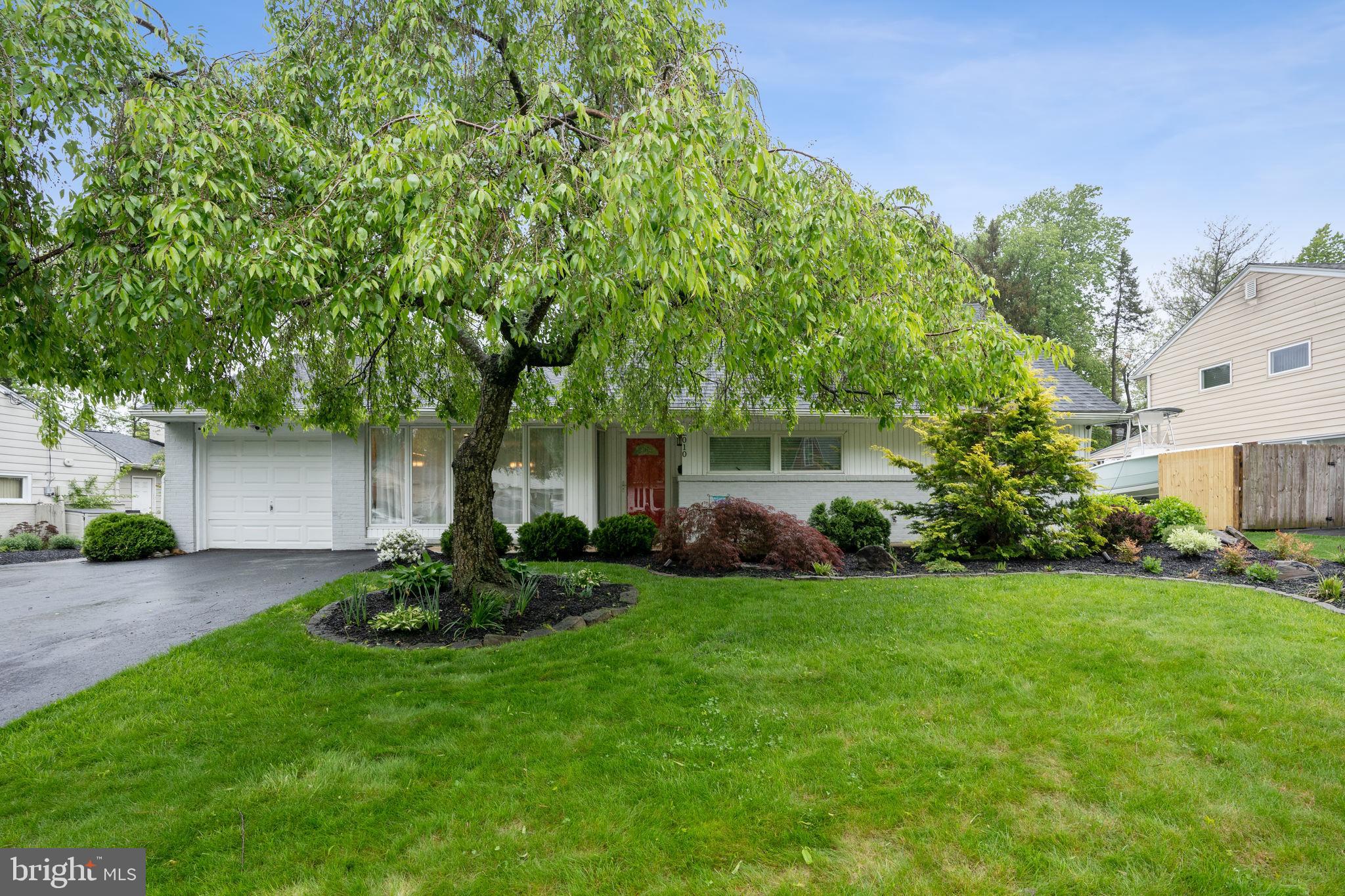 2010 Oak Lane Road Wilmington, DE 19803 - Photo 3 of 35