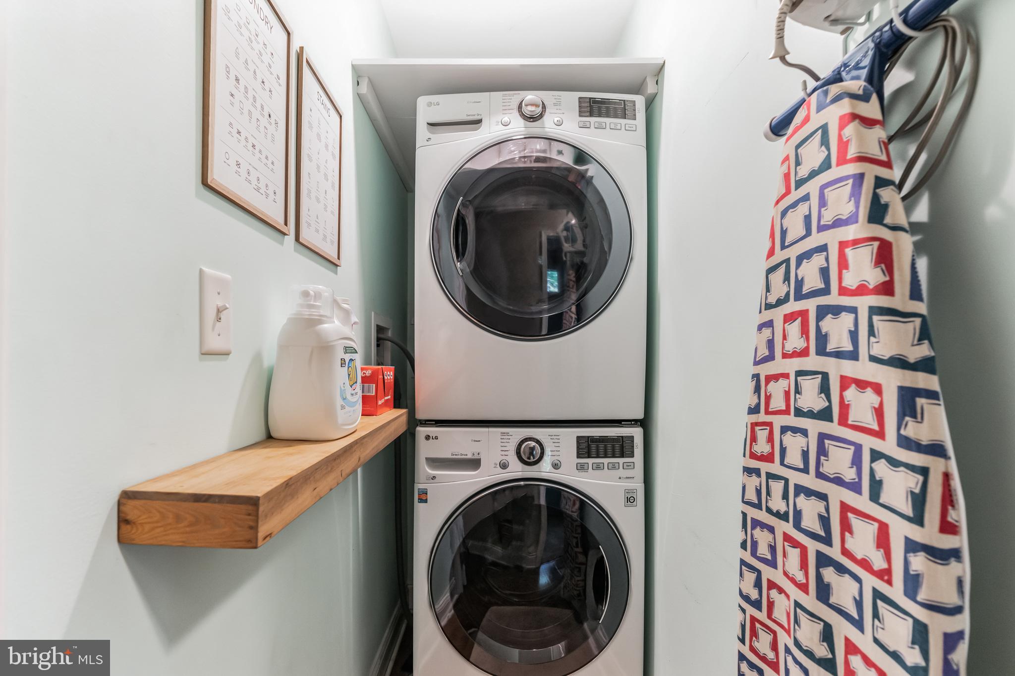 2010 Oak Lane Road Wilmington, DE 19803 - Photo 35 of 35 Main level laundry