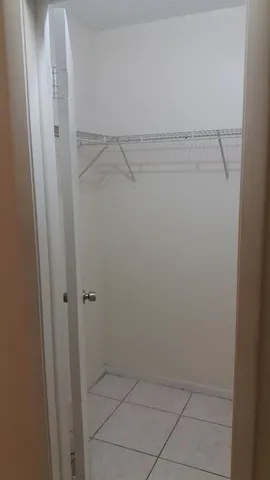 $1,375 | 2771 Riverside Drive, Unit 404A, Coral Springs, FL 33065