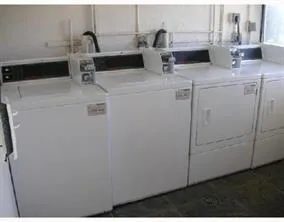 $1,375 | 2771 Riverside Drive, Unit 404A, Coral Springs, FL 33065