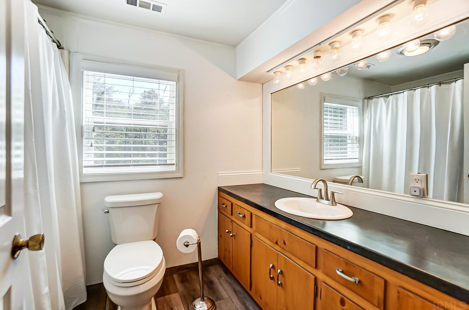 14333 Aboite Center Road Fort Wayne, IN 46814 - Photo 21 of 36 Gallery Image 21
