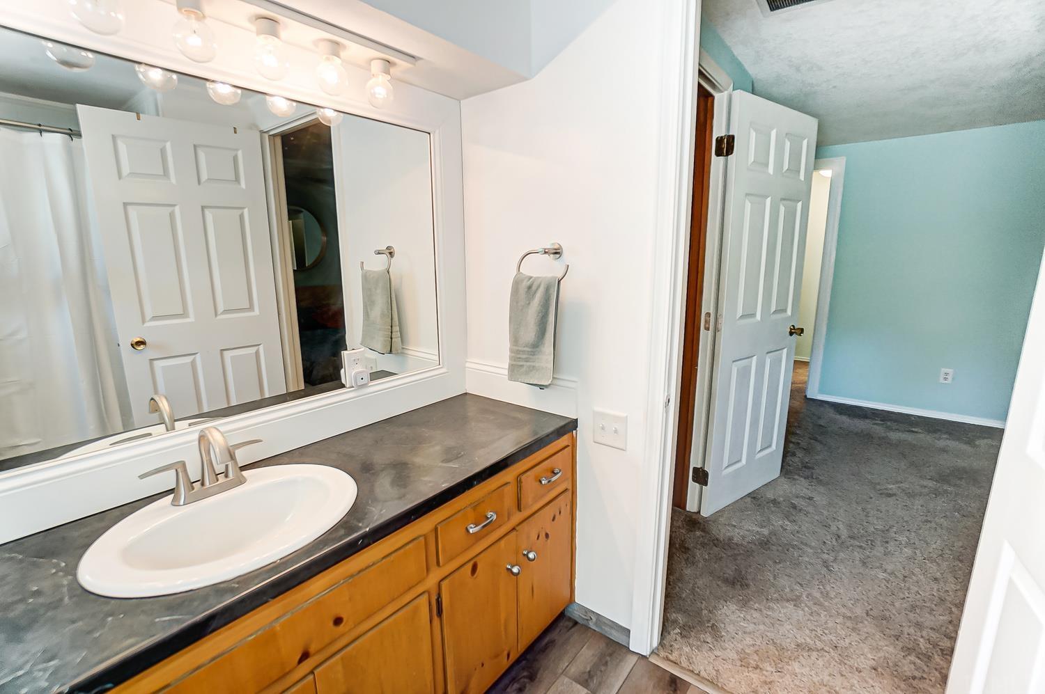 14333 Aboite Center Road Fort Wayne, IN 46814 - Photo 22 of 36 Gallery Image 22