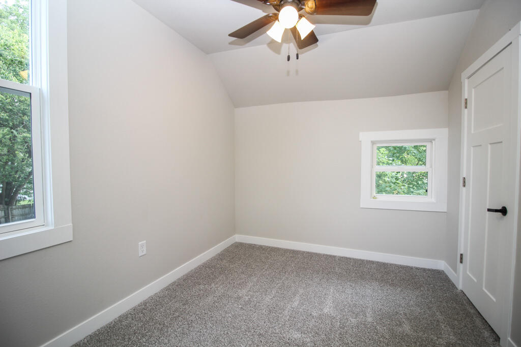 713 Oak Street Three Rivers, MI 49093 - Photo 31 of 34 Oak-04