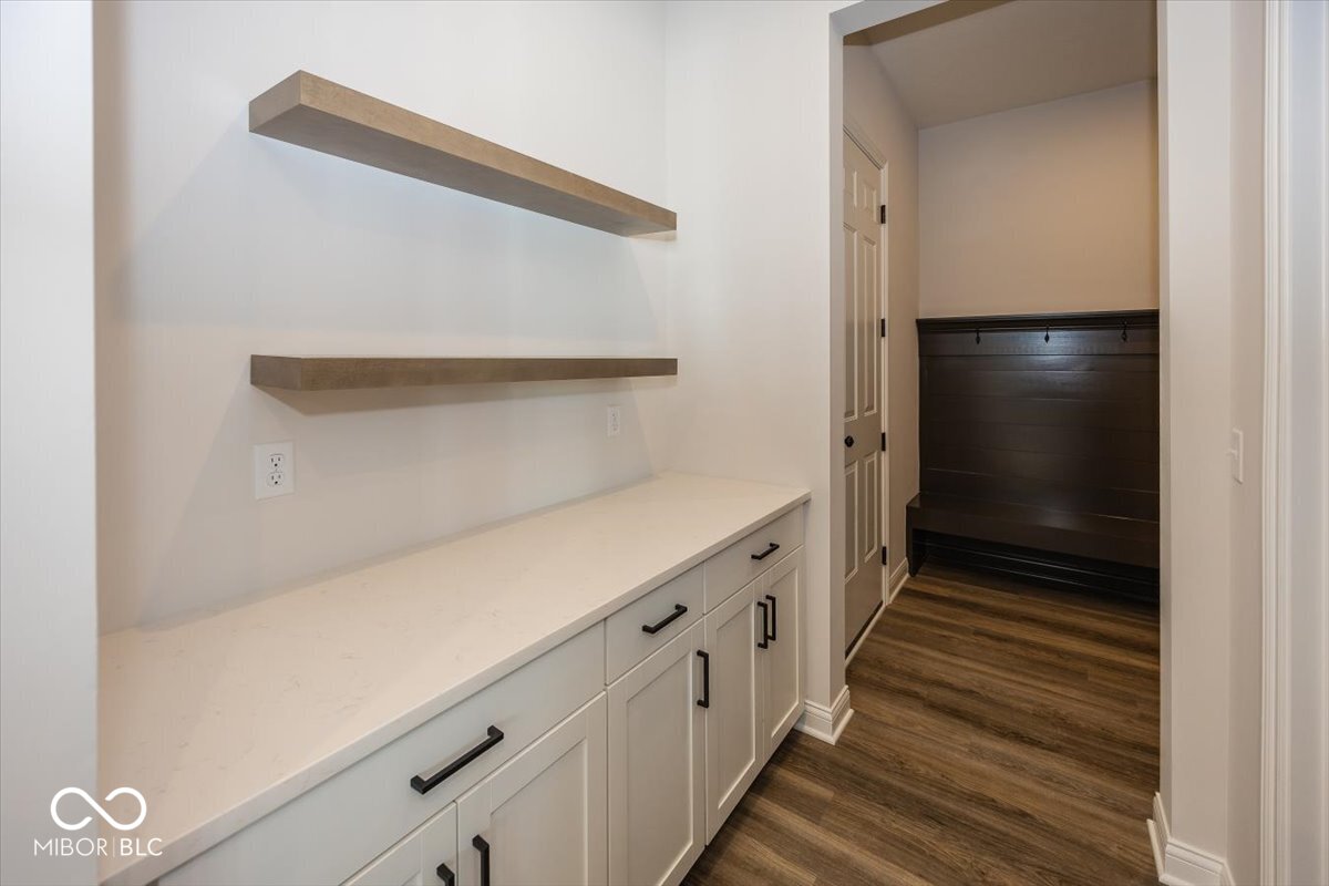 12552 Lowery Way Fishers, IN 46037 - Photo 11 of 39 Gallery Image 11