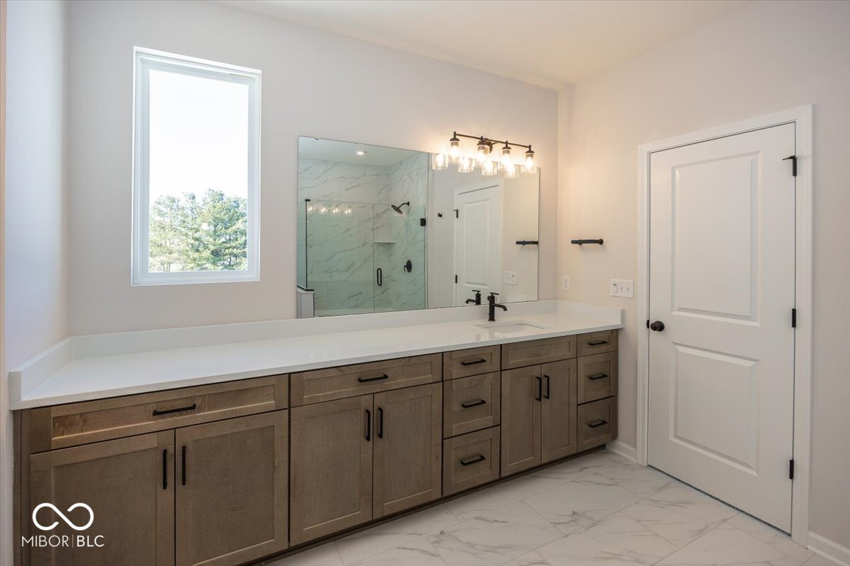 12552 Lowery Way Fishers, IN 46037 - Photo 16 of 39 Gallery Image 16