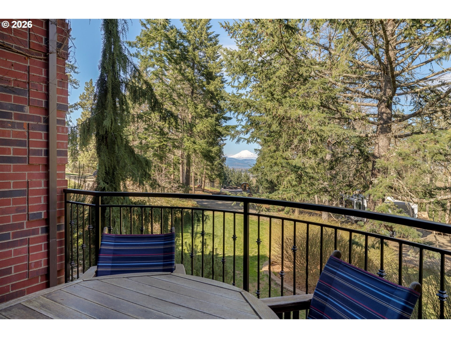 4050 Sylvester Drive Hood River, OR 97031 - Photo 43 of 48