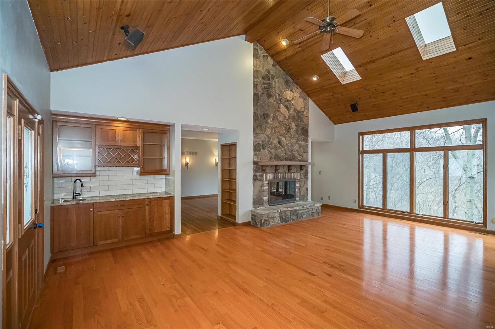 208 Pitman Hill Road St. Charles, MO 63304 - Photo 11 of 98 Gallery Image 11