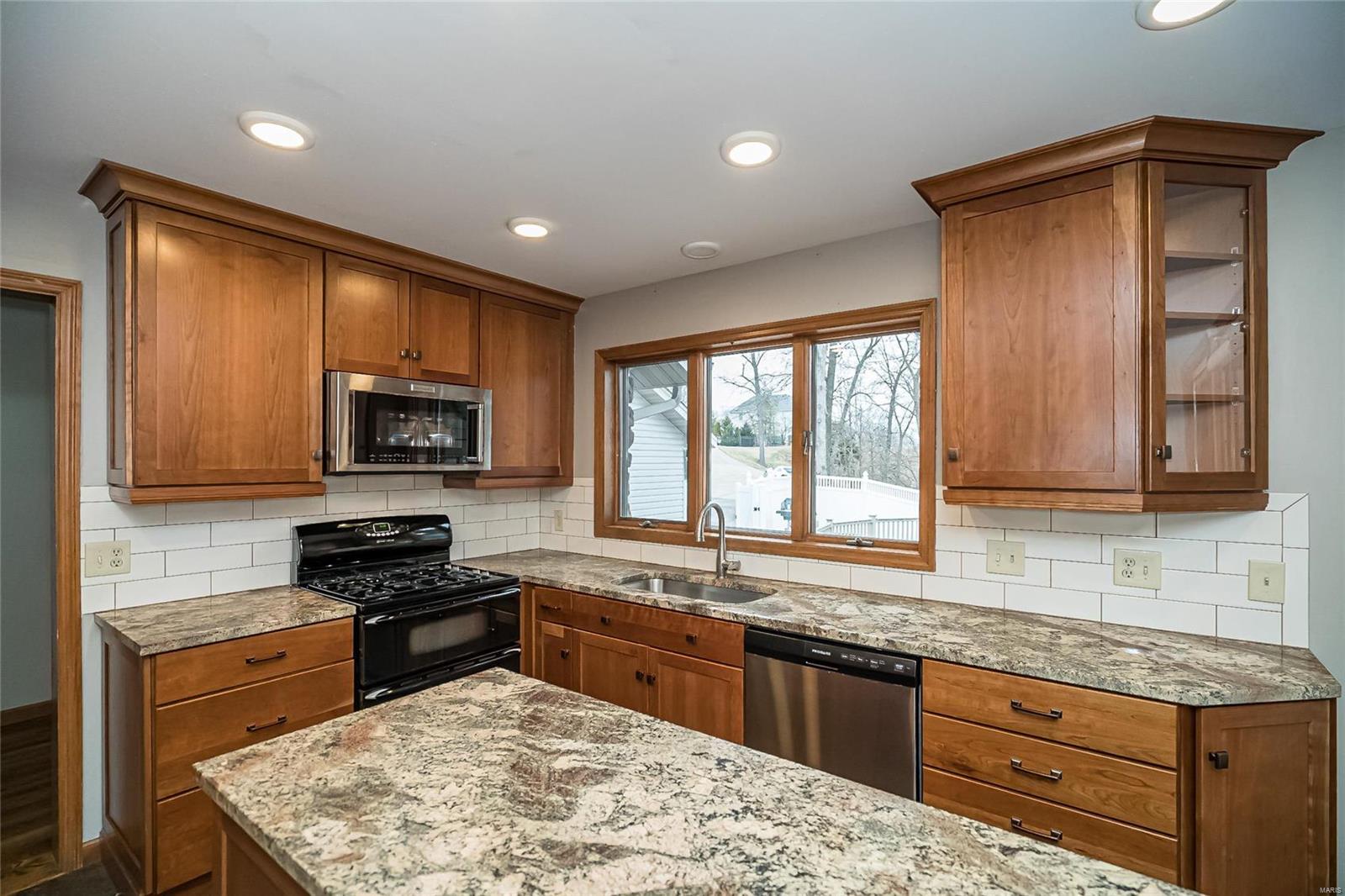 208 Pitman Hill Road St. Charles, MO 63304 - Photo 19 of 98 Gallery Image 19