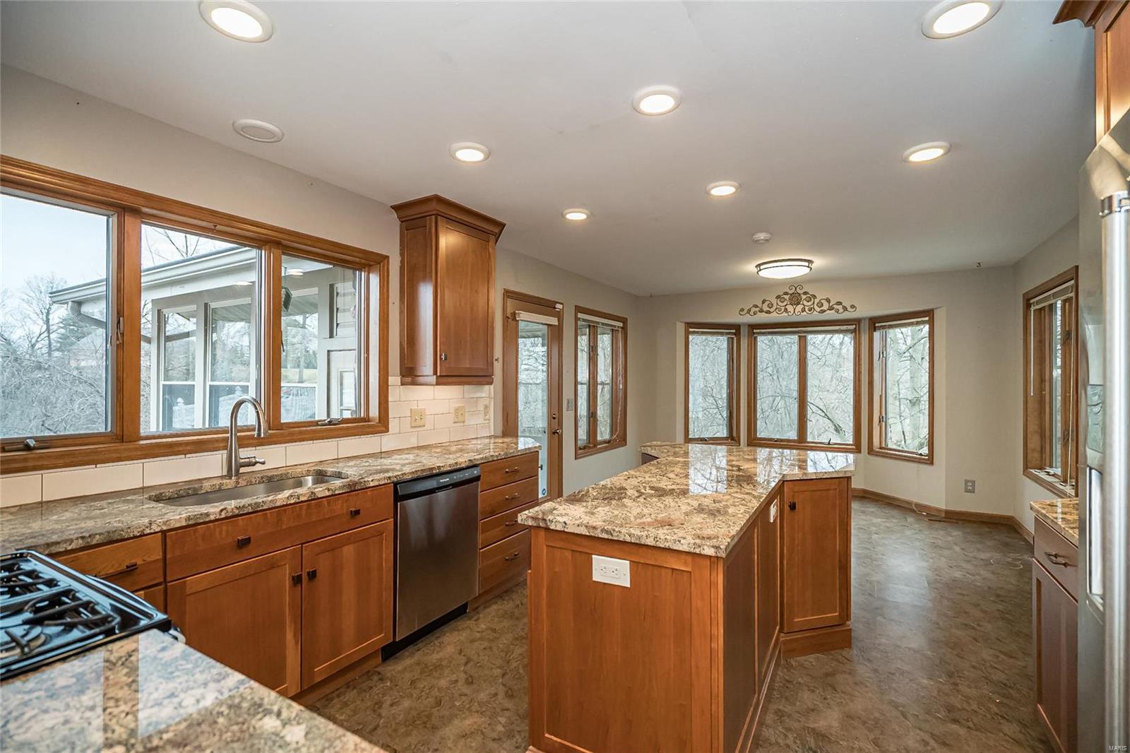 208 Pitman Hill Road St. Charles, MO 63304 - Photo 24 of 98 Gallery Image 24