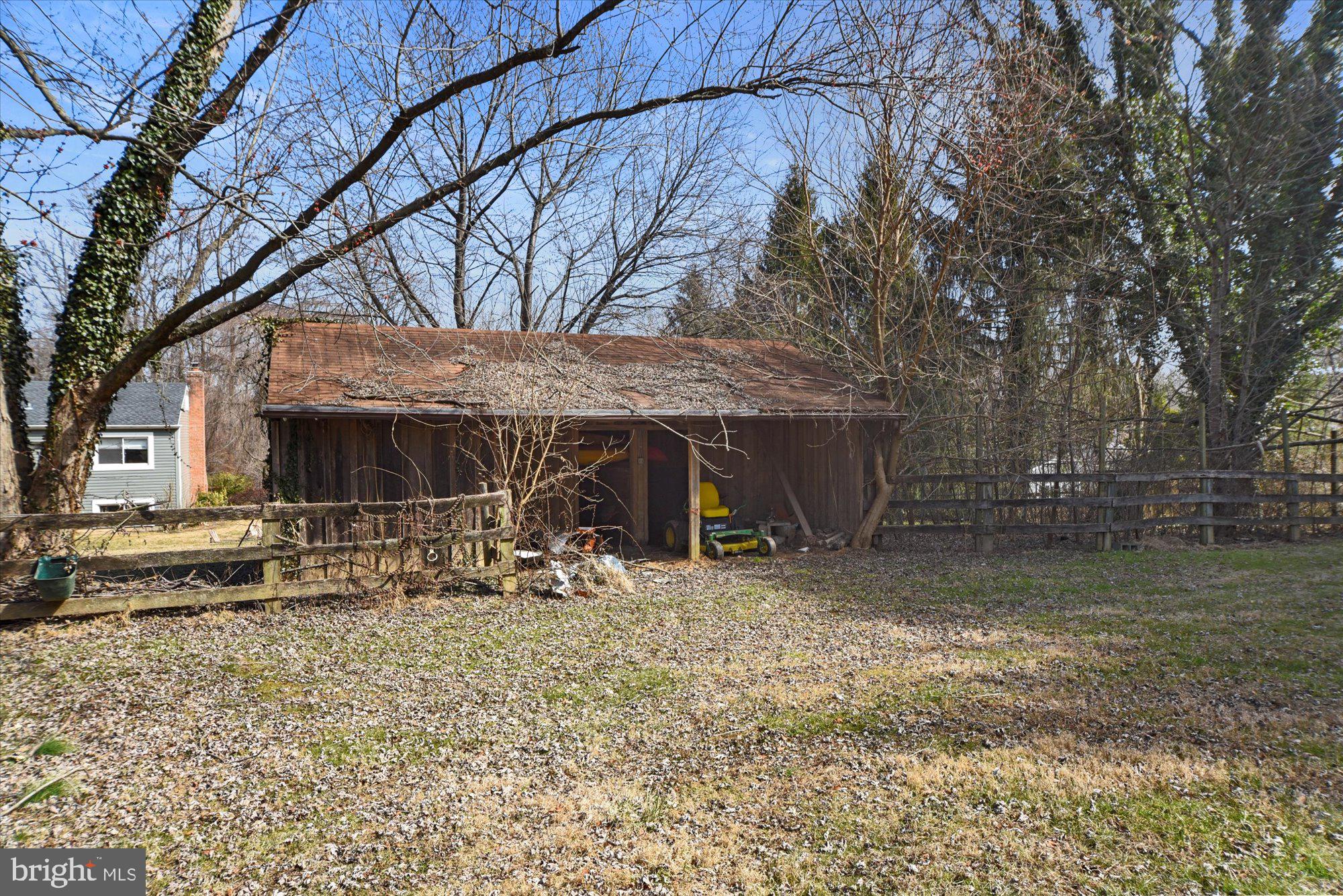 14510 Misty Valley Road Phoenix, MD 21131 - Photo 28 of 30