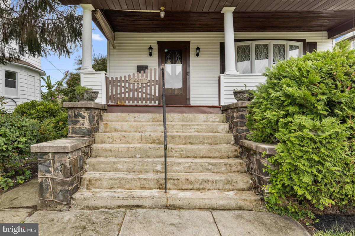 4411 Wentworth Road Baltimore, MD 21207 - Photo 3 of 37 Gallery Image 3