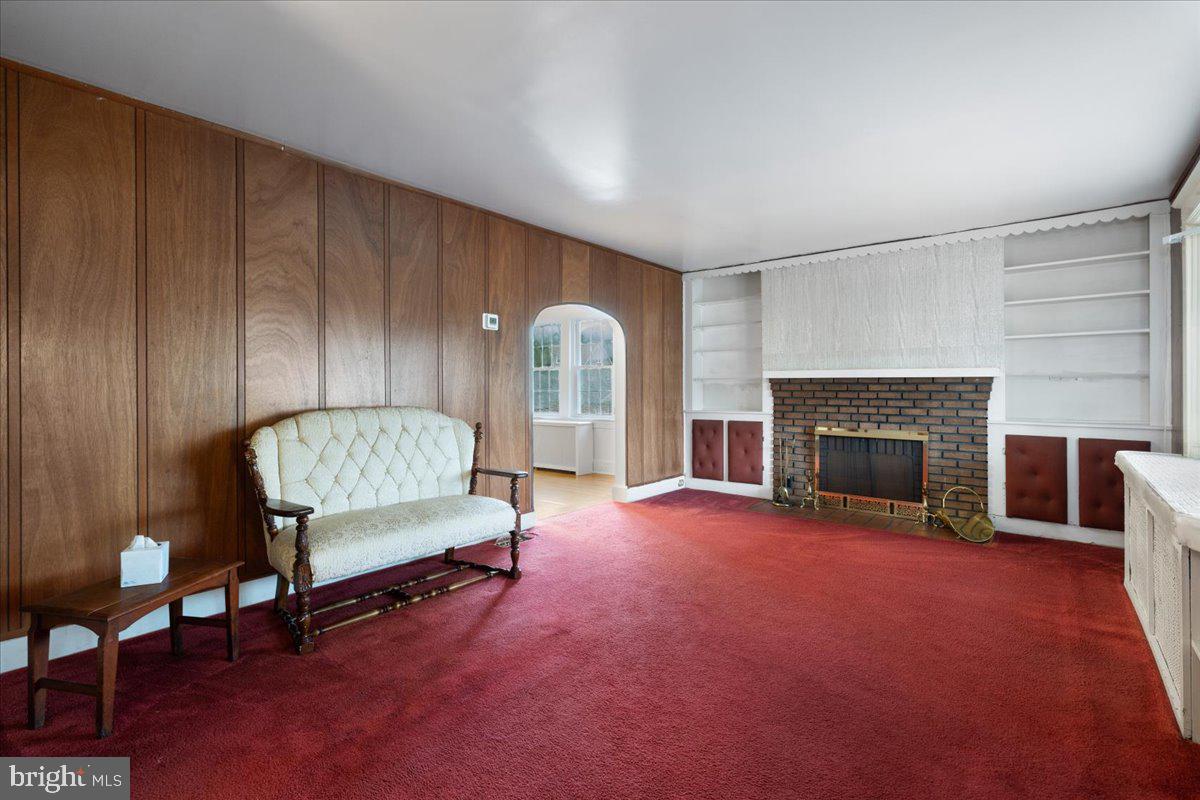 4411 Wentworth Road Baltimore, MD 21207 - Photo 5 of 37 Gallery Image 5