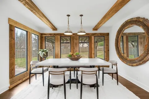 $1,295,000 | 6505 Willow Lane, Mission Hills, KS 66208