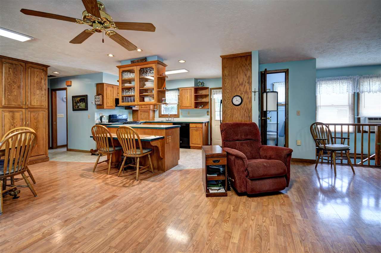 12246 South Newman Road Maple City, MI 49664 - Photo 20 of 40 1892311-19.JPG