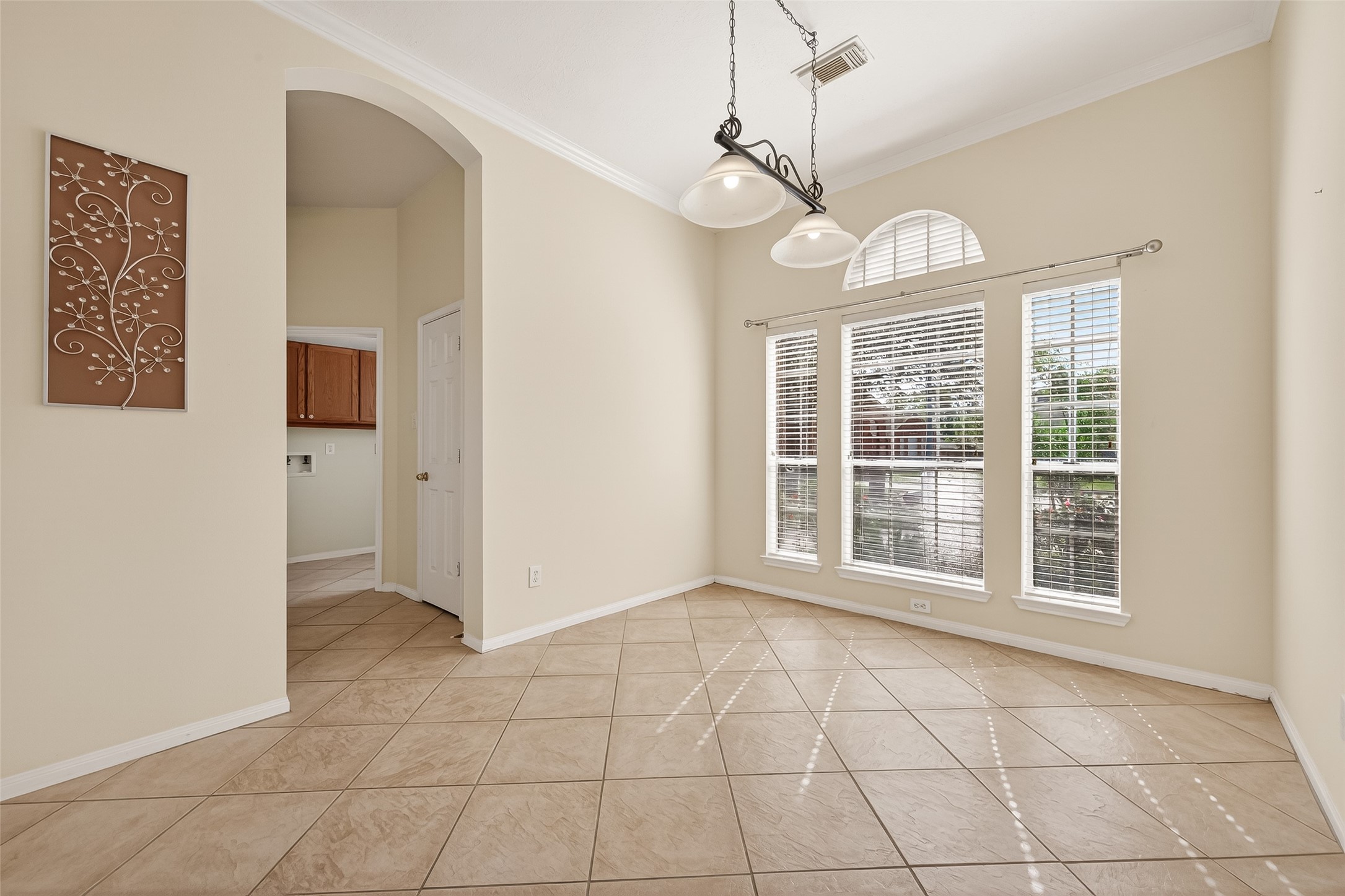 20839 Rivershire Lane Houston, TX 77073 - Photo 29 of 50 a view of an empty room with a window