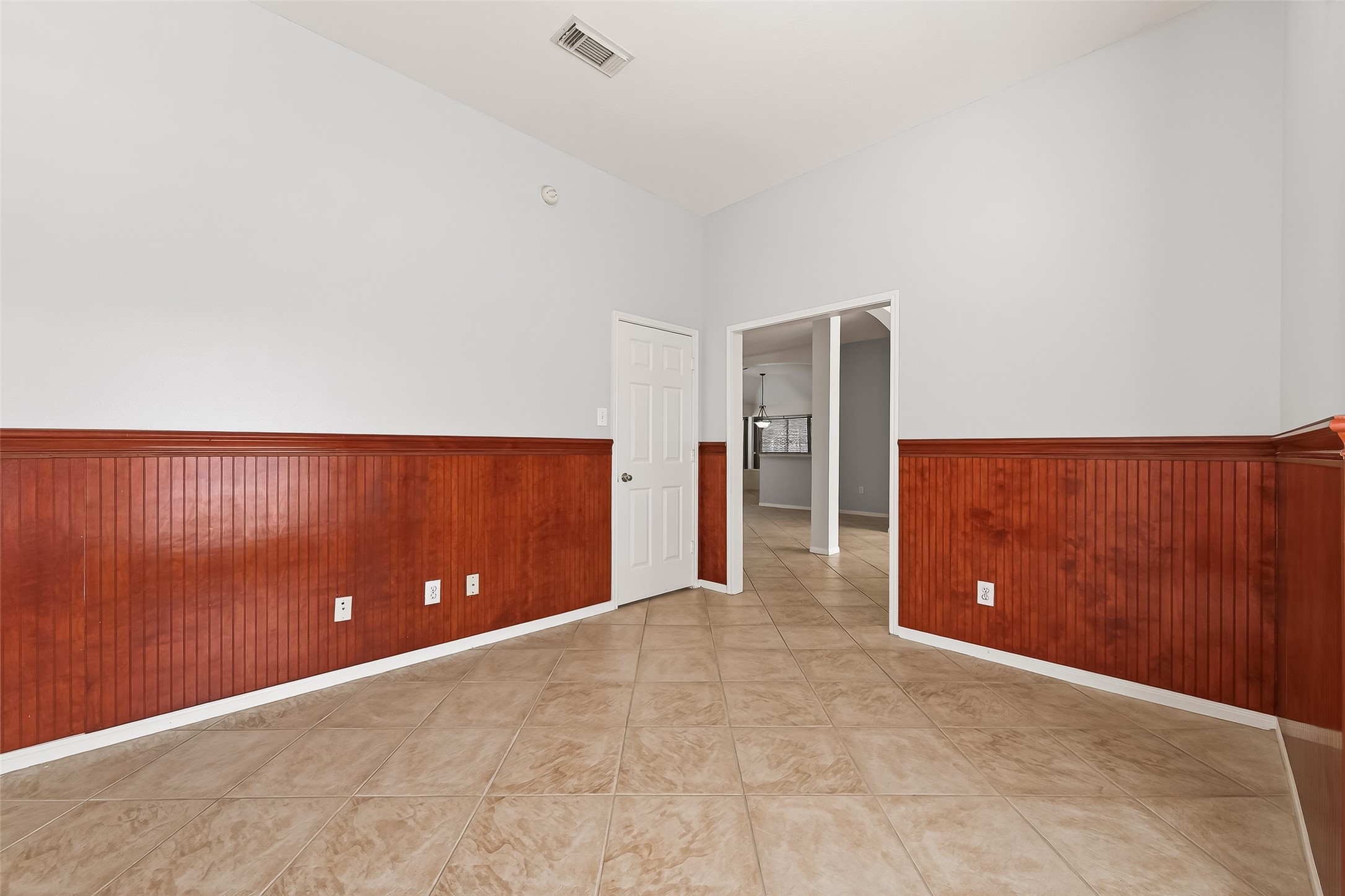 20839 Rivershire Lane Houston, TX 77073 - Photo 9 of 50