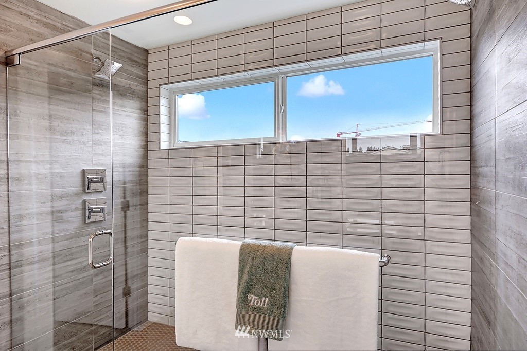 9604 Main Street, Unit 4 Bothell, WA 98011 - Photo 12 of 23