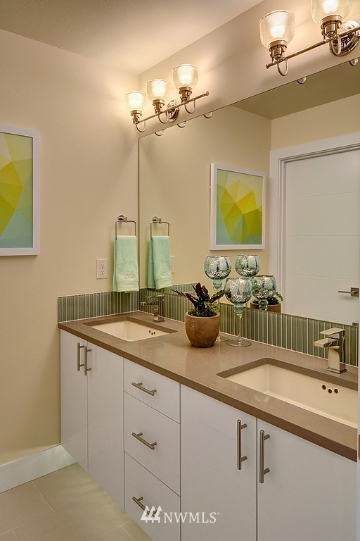 9604 Main Street, Unit 4 Bothell, WA 98011 - Photo 16 of 23