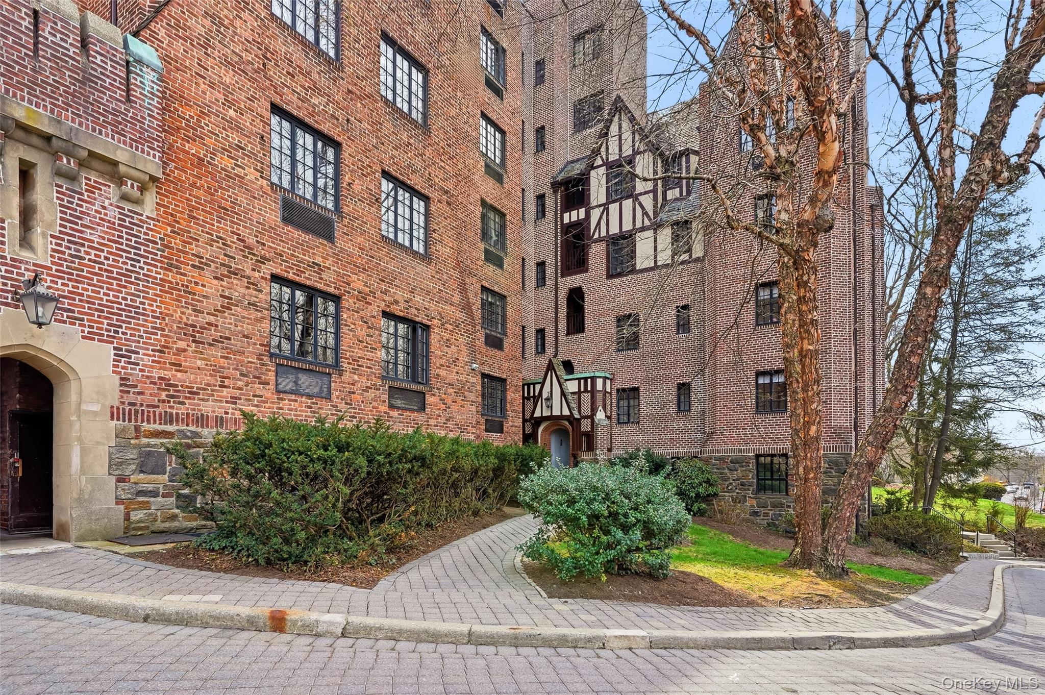 66 Milton Road, Unit D41 Rye, NY 10580 - Photo 2 of 26