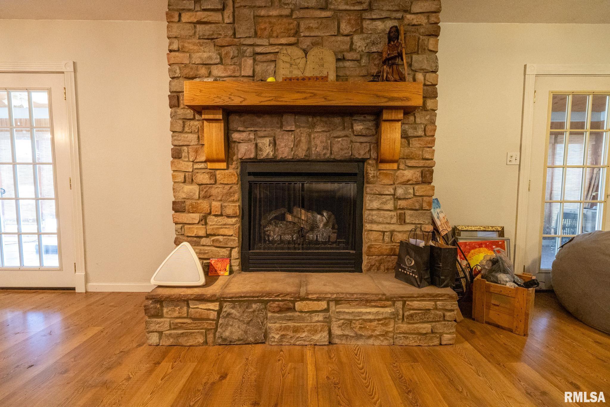 575 Wildcat Bluff Road Vienna, IL 62995 - Photo 8 of 60