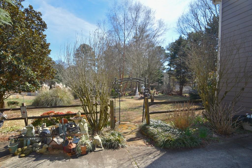 2655 Dacula Ridge Drive Dacula, GA 30019 - Photo 3 of 35