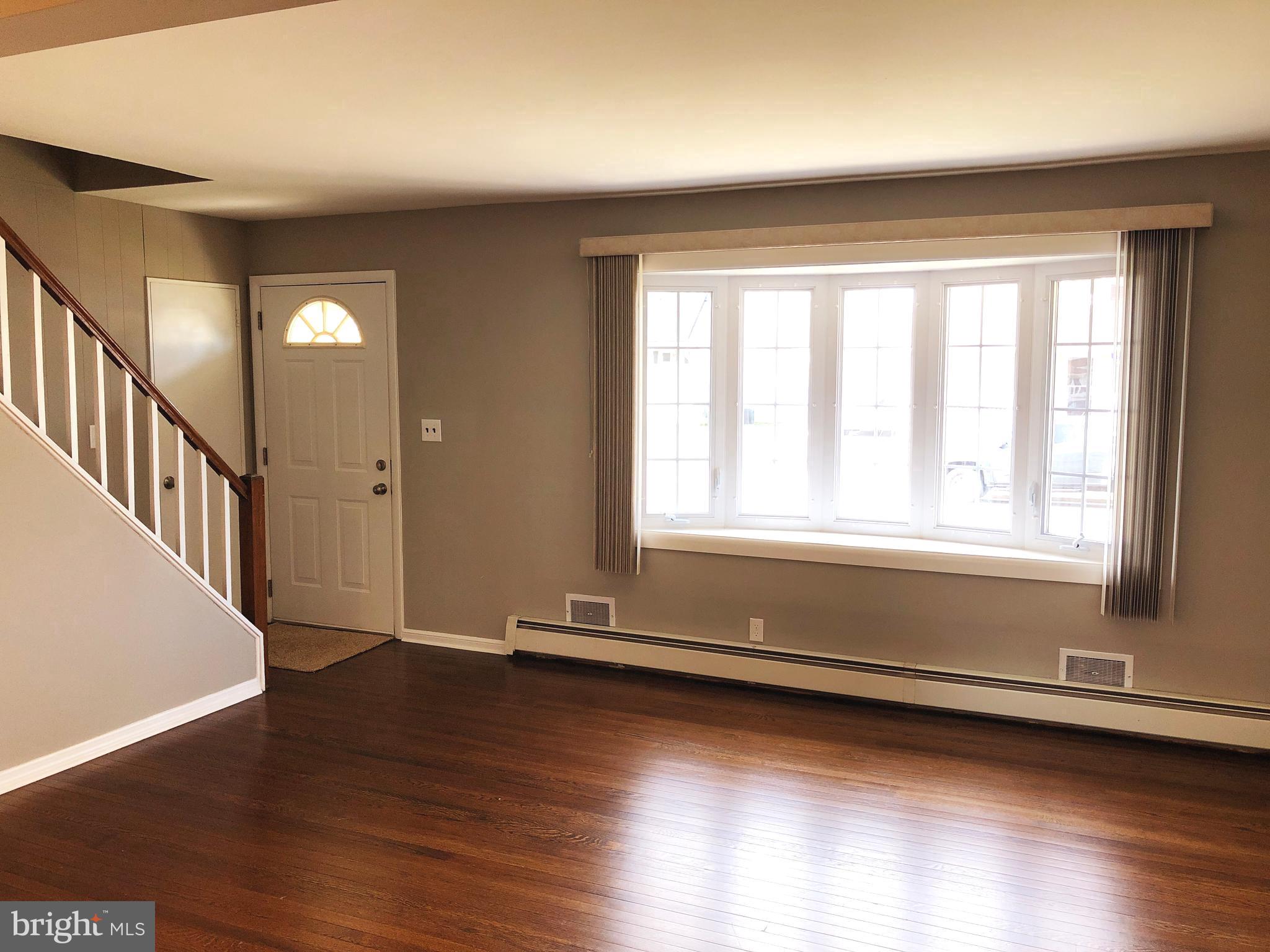29 Beaumont Road Hamilton, NJ 08620 - Photo 4 of 22