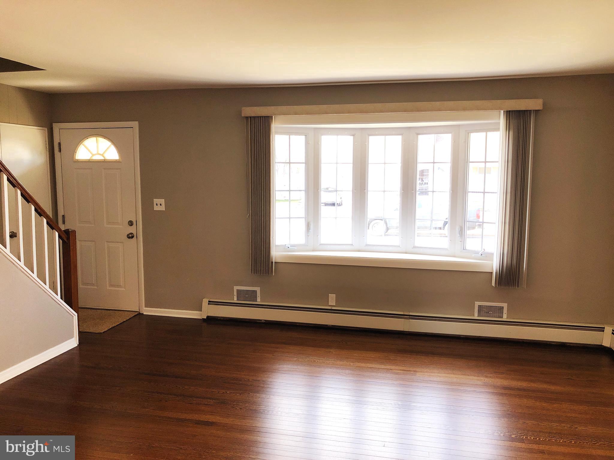 29 Beaumont Road Hamilton, NJ 08620 - Photo 5 of 22