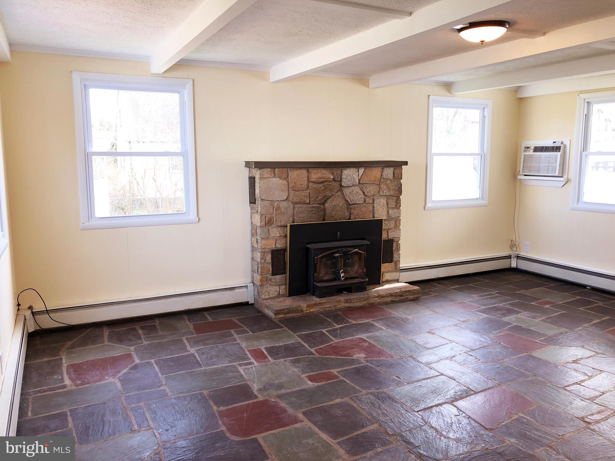 29 Beaumont Road Hamilton, NJ 08620 - Photo 10 of 22