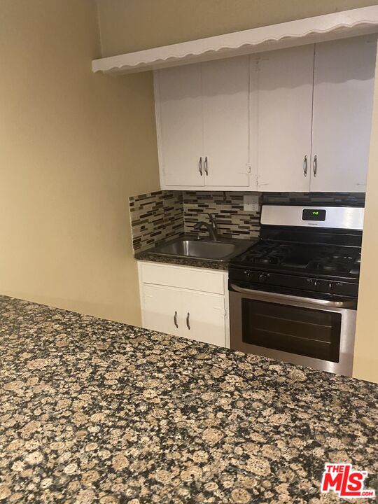 11317 1/2 Iowa Avenue Los Angeles, CA 90025 - Photo 4 of 12