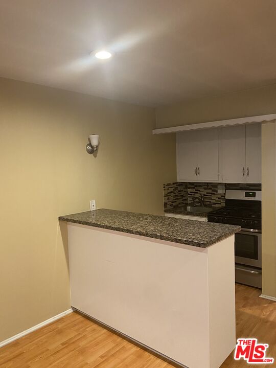 11317 1/2 Iowa Avenue Los Angeles, CA 90025 - Photo 5 of 12