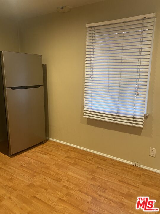 11317 1/2 Iowa Avenue Los Angeles, CA 90025 - Photo 6 of 12