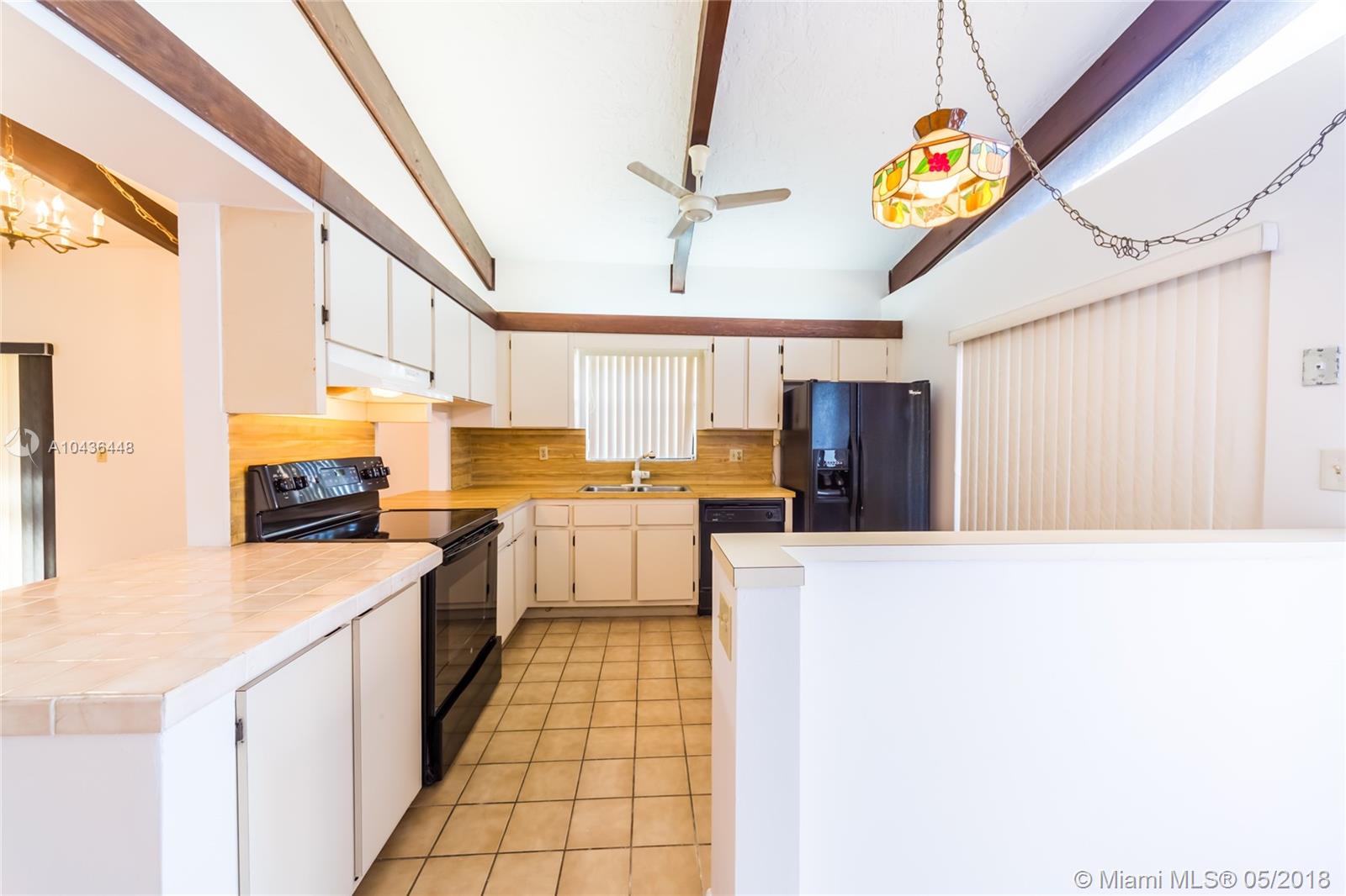 131 Gate Road, Unit 465 Hollywood, FL 33024 - Photo 12 of 30 Gallery Image 12