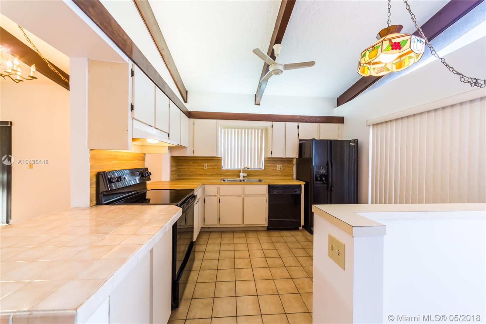 131 Gate Road, Unit 465 Hollywood, FL 33024 - Photo 13 of 30 Gallery Image 13