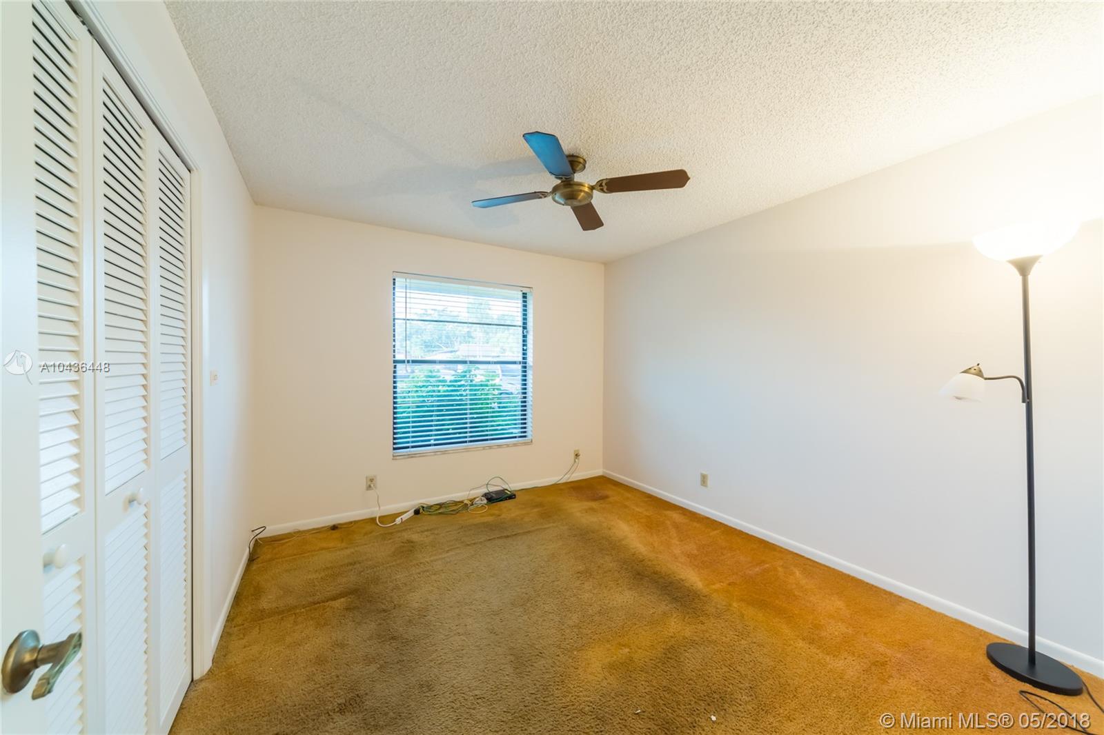 131 Gate Road, Unit 465 Hollywood, FL 33024 - Photo 18 of 30 Gallery Image 18