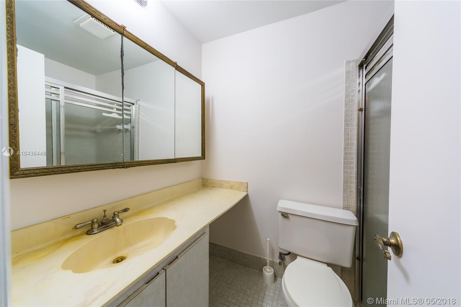 131 Gate Road, Unit 465 Hollywood, FL 33024 - Photo 21 of 30 Gallery Image 21